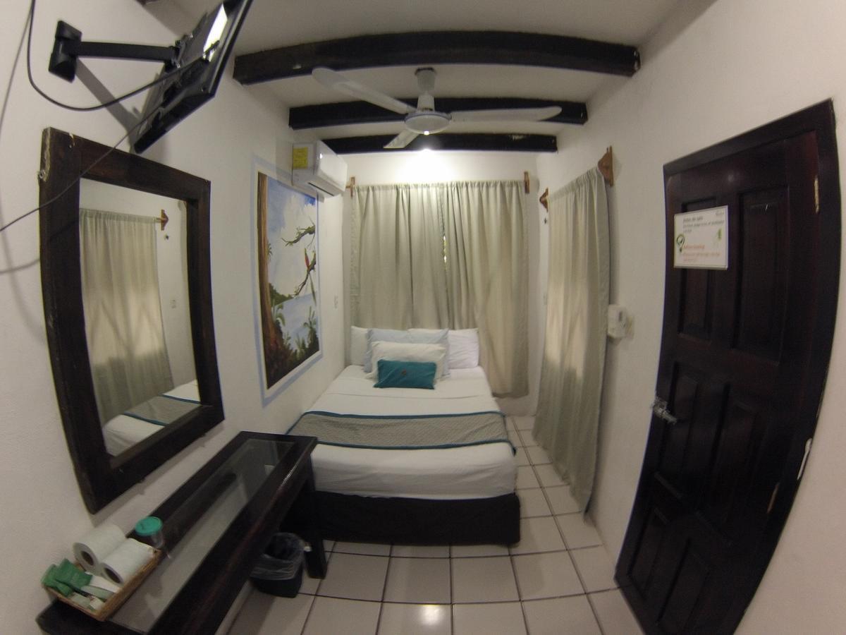 Nido Del Quetzal Hotel บากาลาร์ ภายนอก รูปภาพ