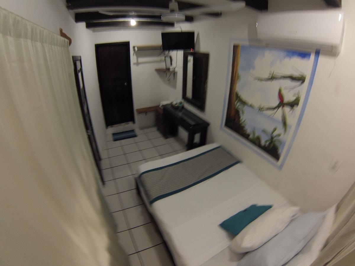 Nido Del Quetzal Hotel บากาลาร์ ภายนอก รูปภาพ