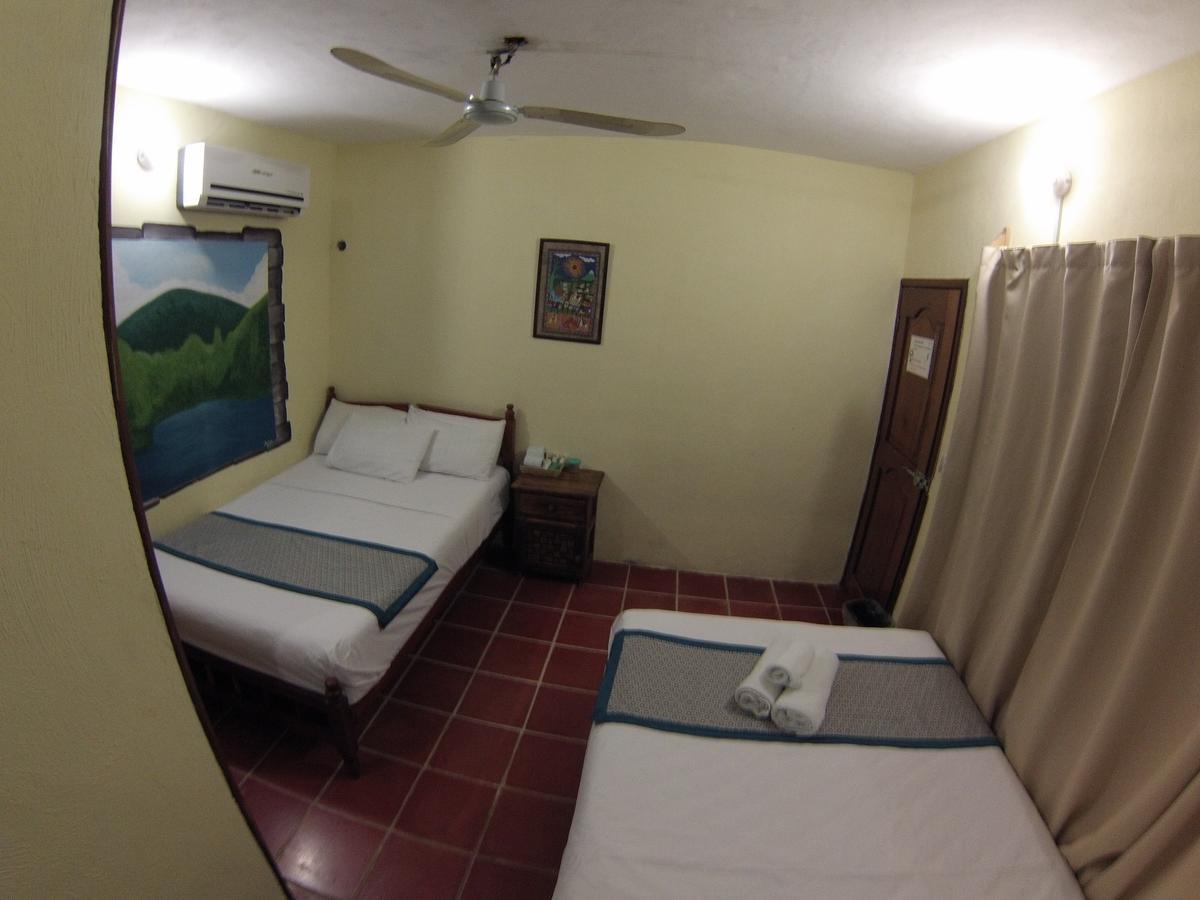 Nido Del Quetzal Hotel บากาลาร์ ภายนอก รูปภาพ