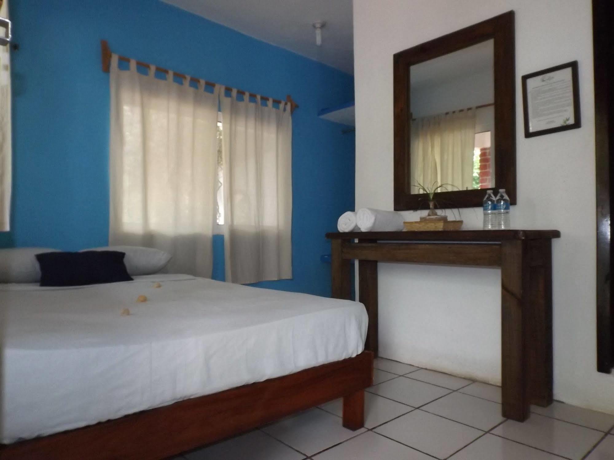 Nido Del Quetzal Hotel บากาลาร์ ภายนอก รูปภาพ