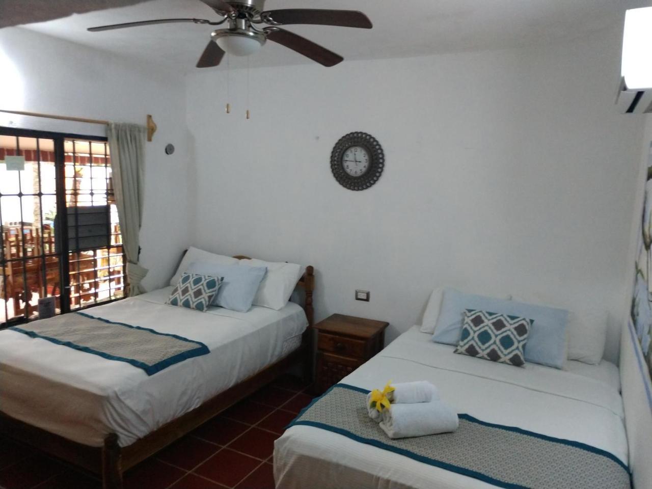Nido Del Quetzal Hotel บากาลาร์ ภายนอก รูปภาพ